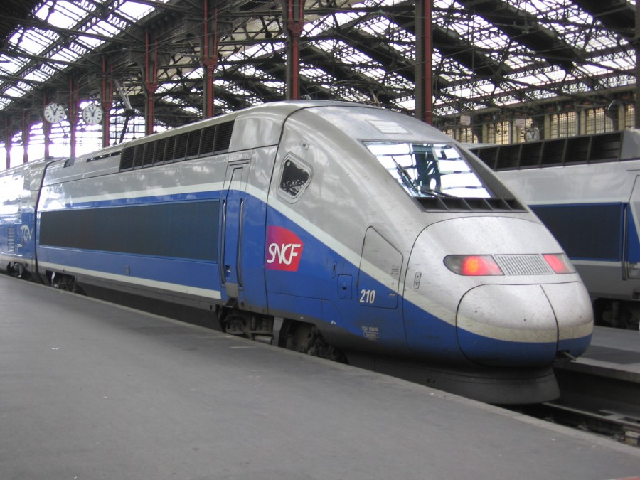 Venir à Paris en train